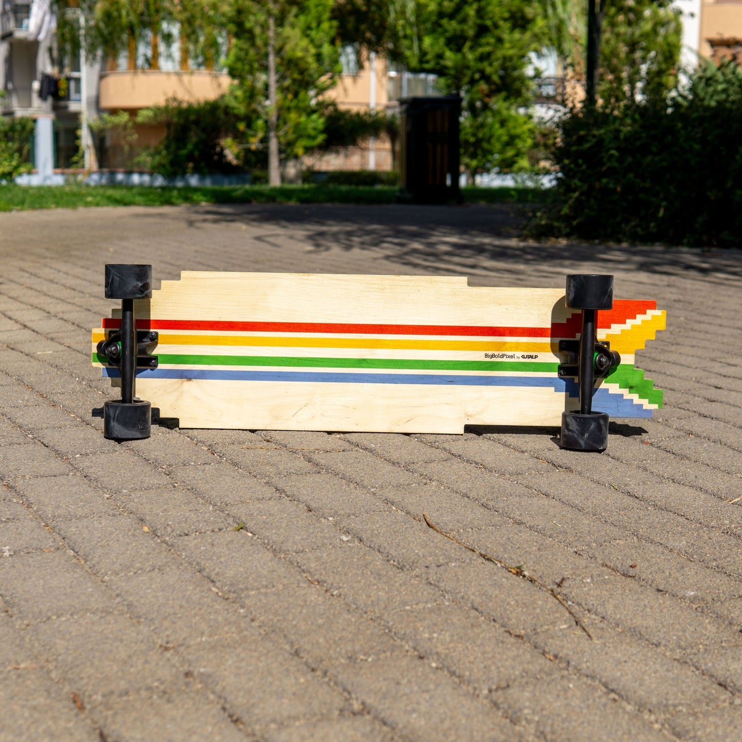BigBoldPixel – Pixel Art Longboard / Surfskate / Skateboard (34") - Kutalp