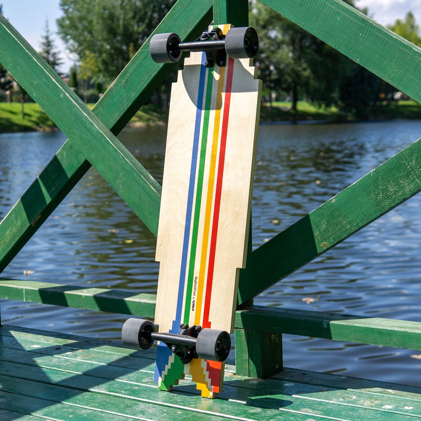 BigBoldPixel – Pixel Art Longboard / Surfskate / Skateboard (34") - Kutalp